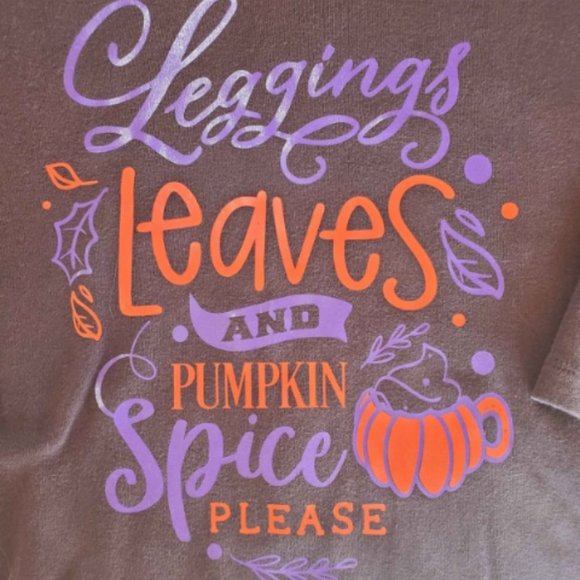 Women's 3/4 Sleeve Tee with Graphics - Picture 2 of 4